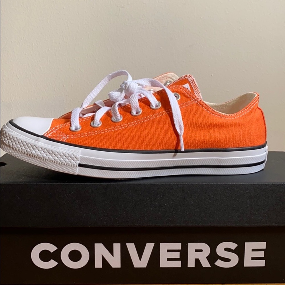 Converse Chuck Taylor All Star Lo Sneaker